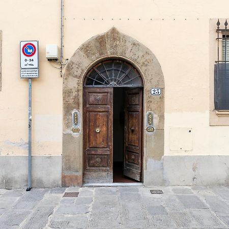 Piazza Santo Spirito Appartamento Con 2 Camere Matrimoniali Флоренція Екстер'єр фото