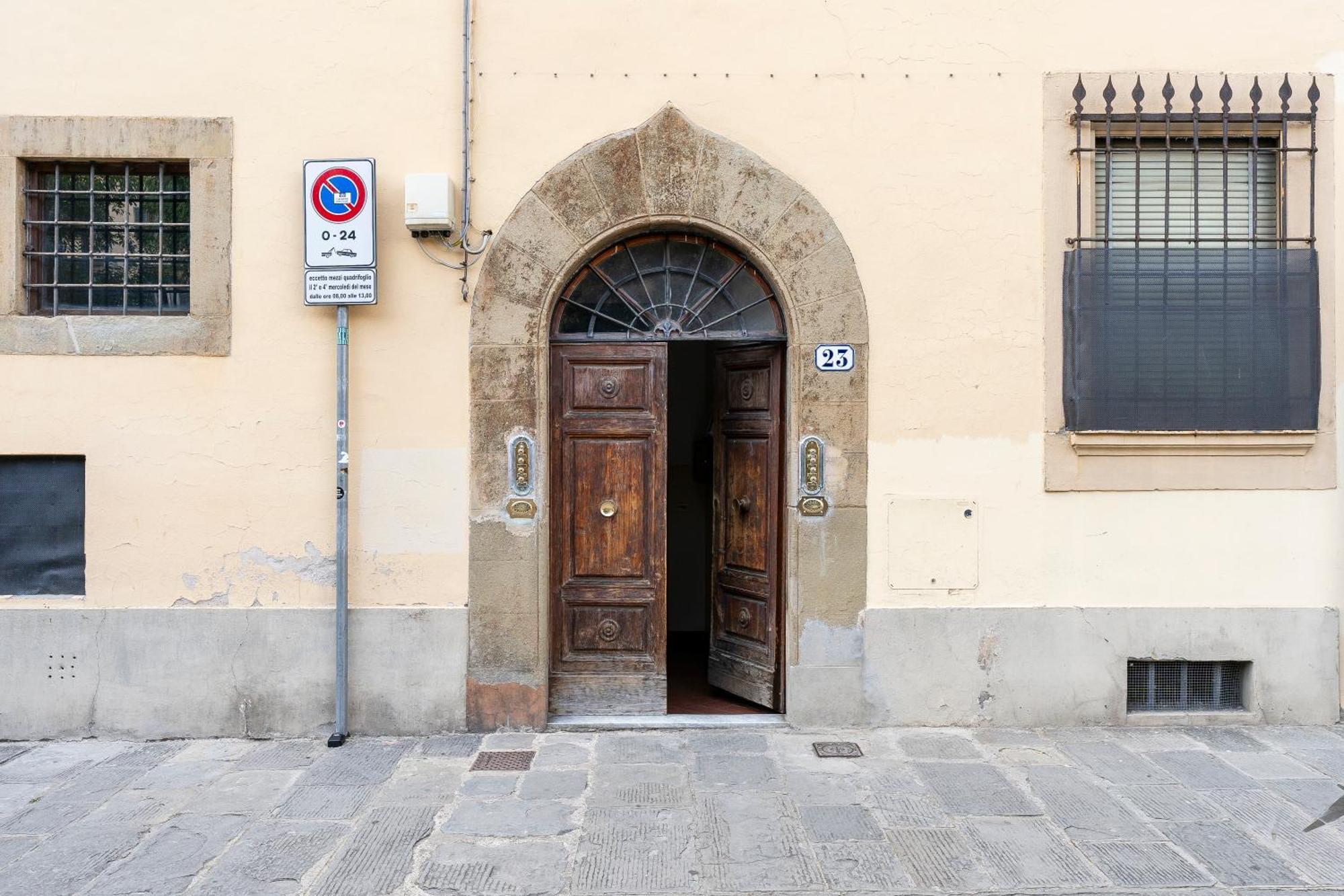 Piazza Santo Spirito Appartamento Con 2 Camere Matrimoniali Флоренція Екстер'єр фото