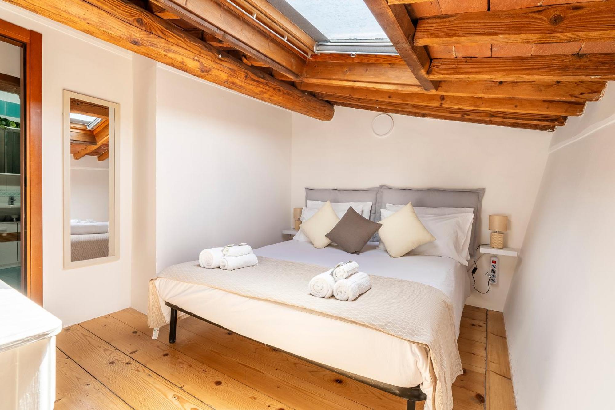 Piazza Santo Spirito Appartamento Con 2 Camere Matrimoniali Флоренція Екстер'єр фото